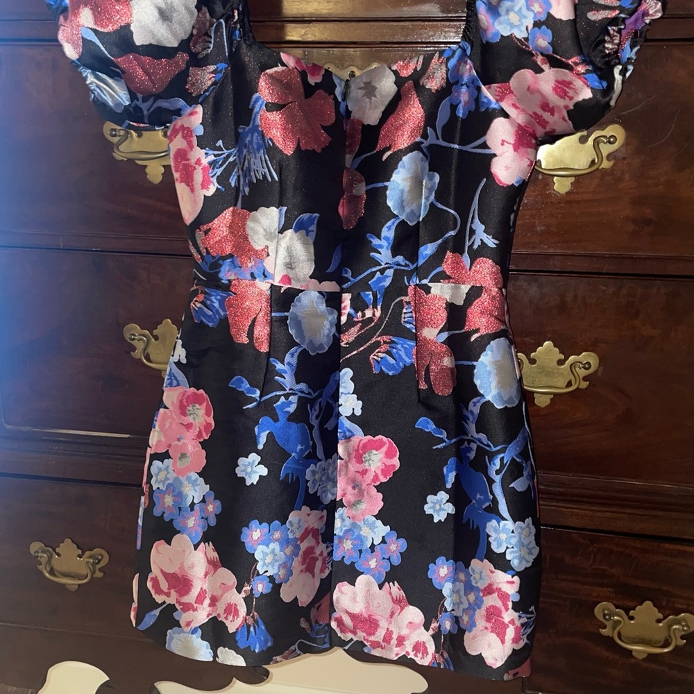 Lulu’s Jacquard Dress - Picture 6 of 10